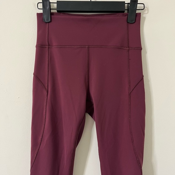 Lululemon In Movement Crop Everlux 19" Garnet Leggings Size 4 - Picture 4 of 12
